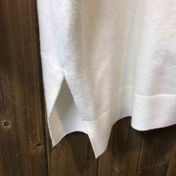 Jessica London Womens Sweater Ivory w/ Embroidered Floral Sleeves Size 14/16 - Picture 7 of 13